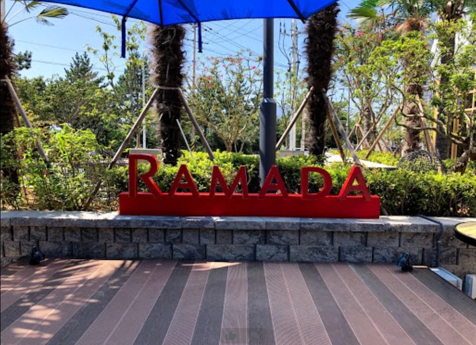 Ramada Plaza by Wyndham Dolsan Yeosu Otel Dış mekan fotoğraf