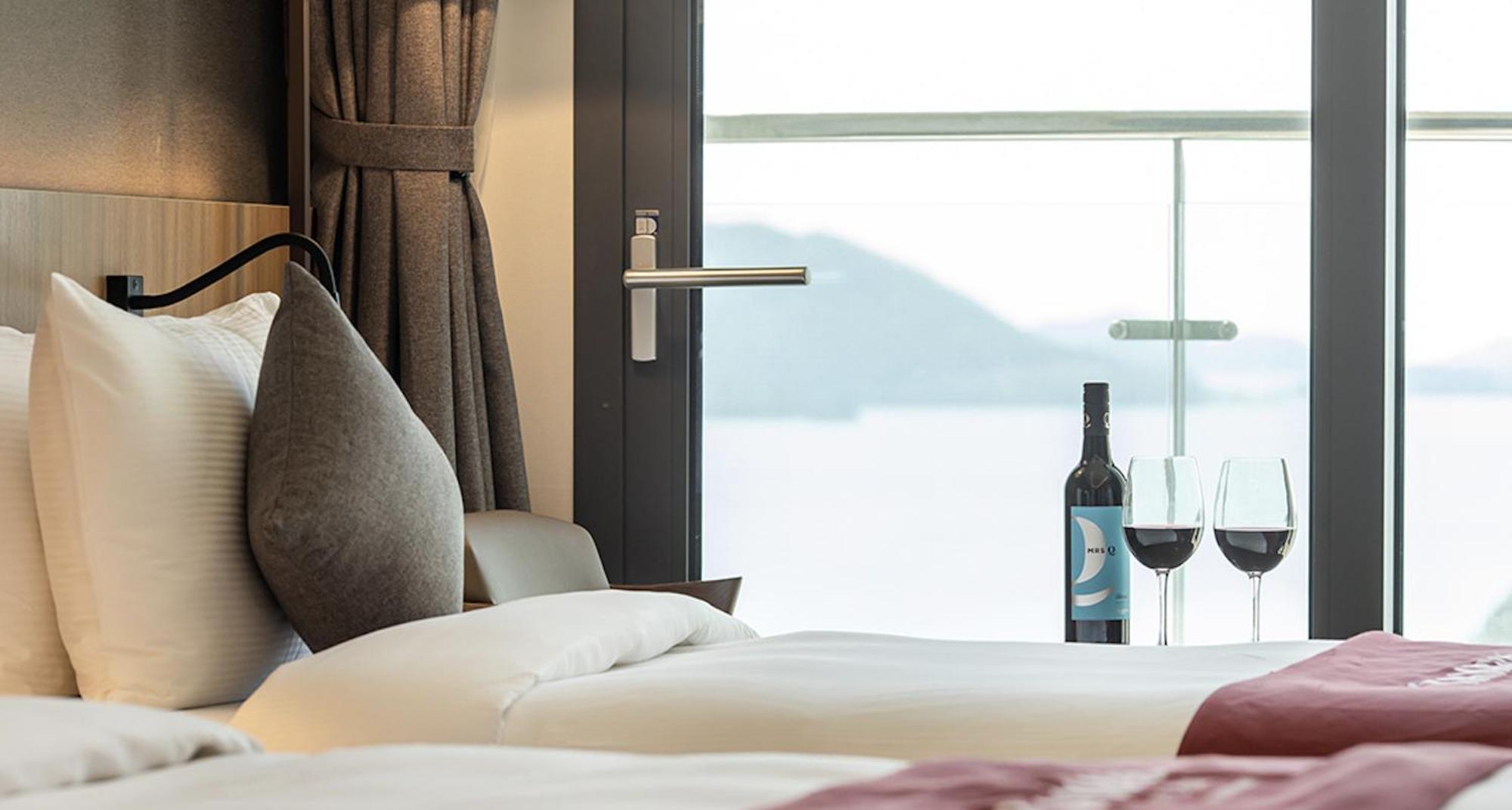 Ramada Plaza by Wyndham Dolsan Yeosu Otel Dış mekan fotoğraf